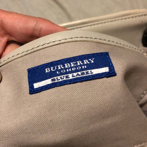 TODAY ONLY: Authentic BURBERRY Blue Label Silver Cream Woven Medium Shoulder Bag - Picture 11 of 14